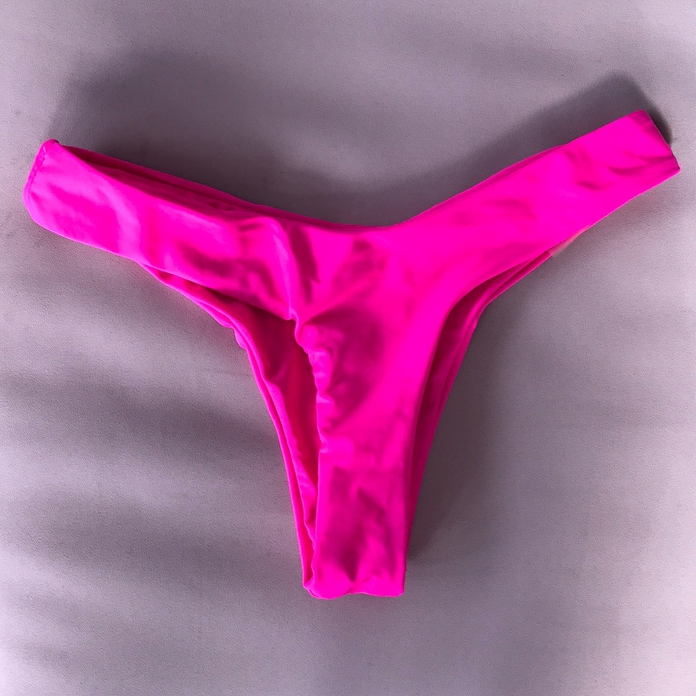 HOT PINK CHEEKY BIKINI BOTTOMS